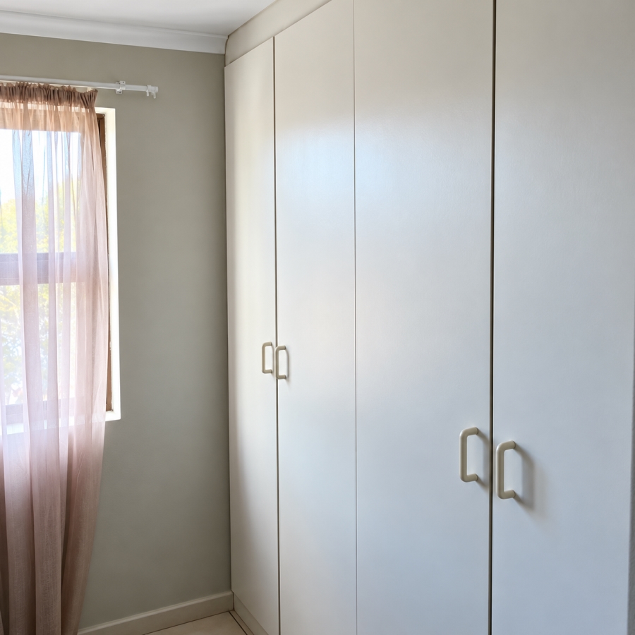 To Let 2 Bedroom Property for Rent in Guldenland Western Cape